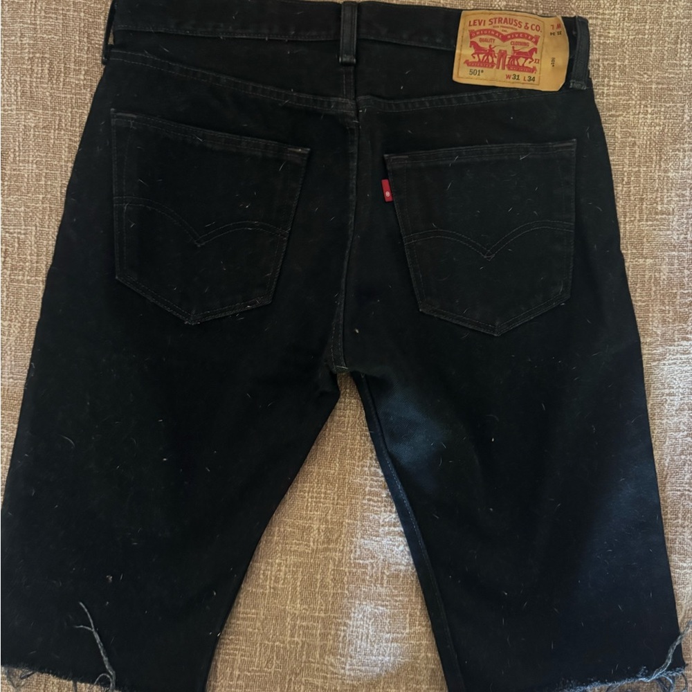 Men’s vintage 501 cutoffs